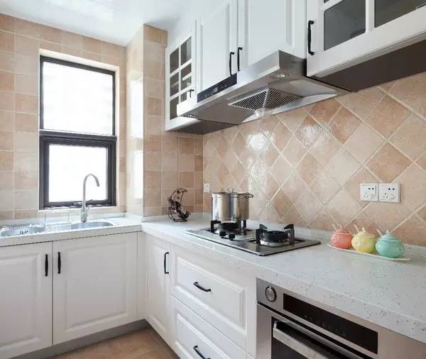 家庭裝修2.jpg 家庭裝修2.jpg